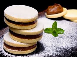 ✨ Alfajores Sencillos